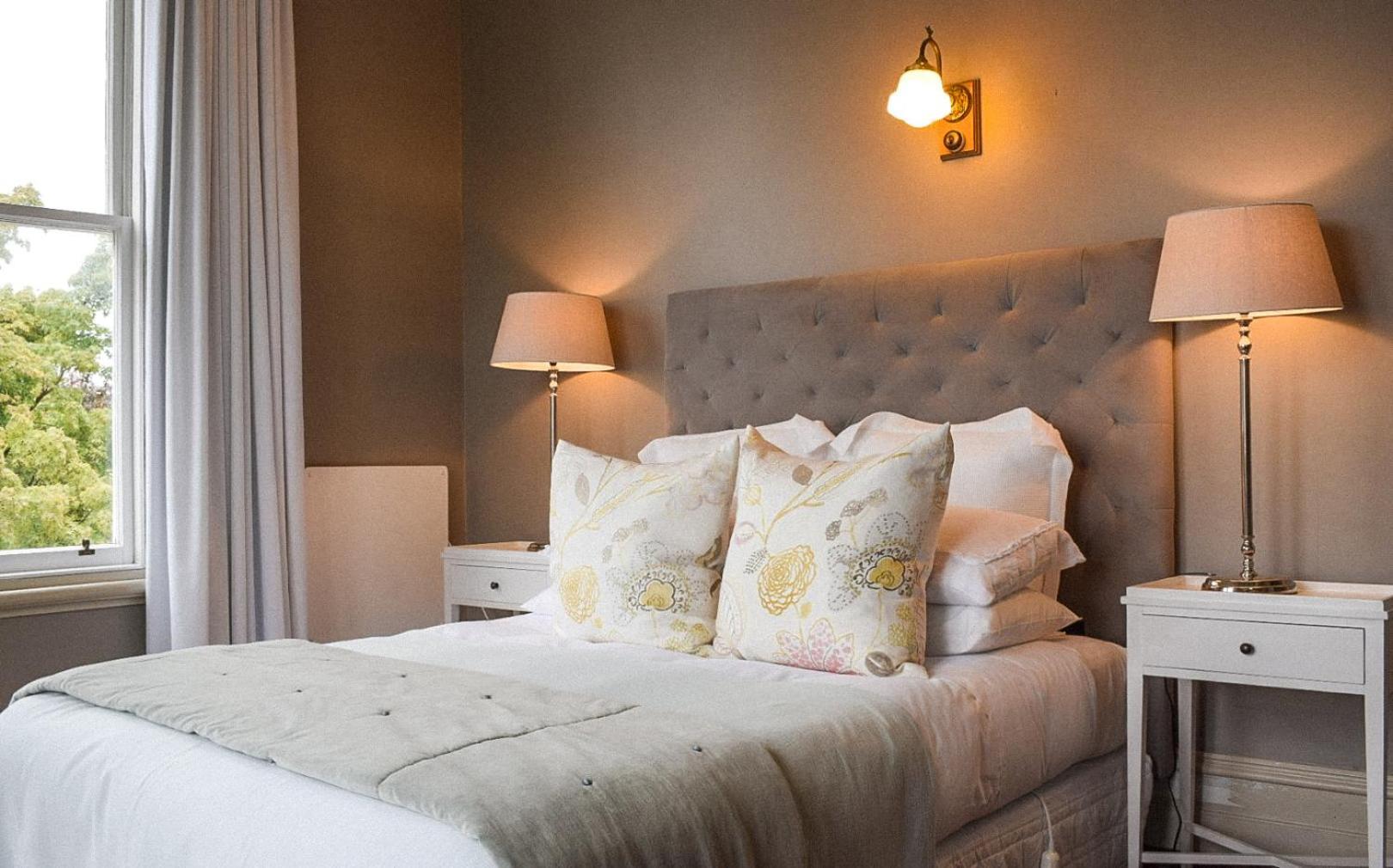 The Vicarage Boutique Bed And Breakfast Oamaru Oda fotoğraf